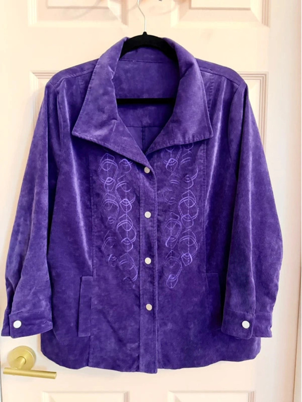 Purple vintage corduroy snap up jacket